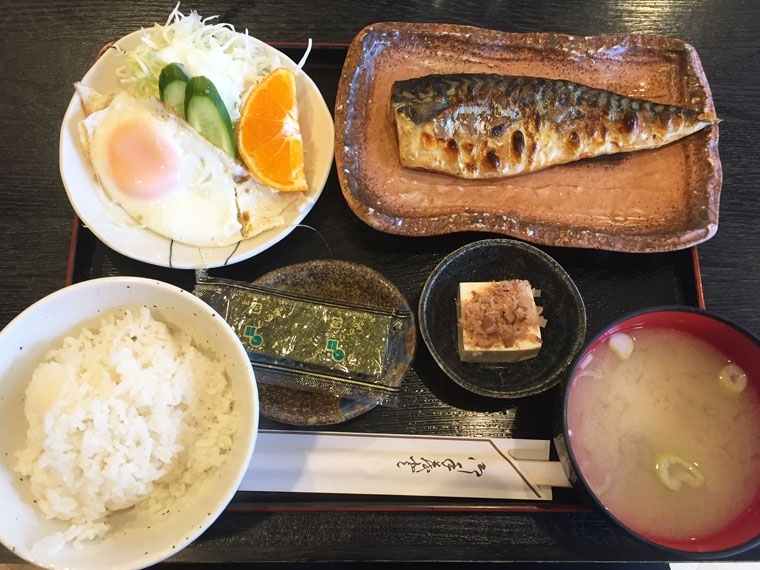 しやとう