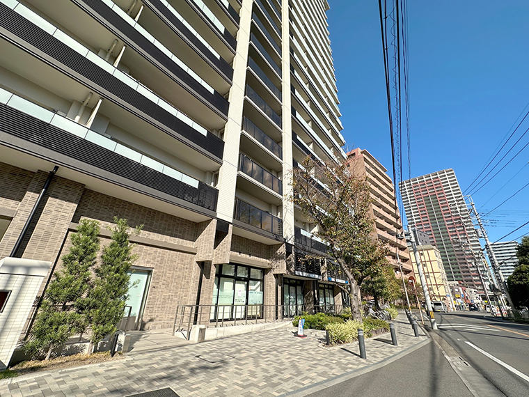 西口の住宅街画像