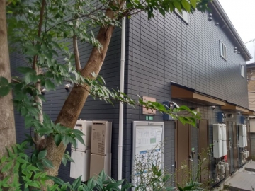 レオパレスルミエール