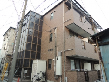 アドニスコート