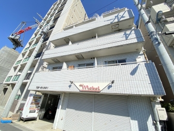 トップ尾久駅前