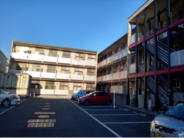 レオパレス彩Ⅲ