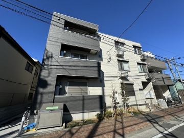 アンジュール新田