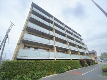 プレミスト浦和常盤ＳＵＩＴＥ 