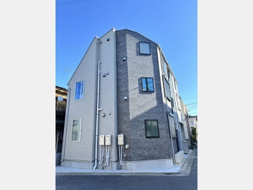 セレヴィエ?オキノ