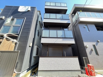 Ｃｅｎｔ－Ｄｏｎｎｅｒ　Ｓｅｎｊｕ