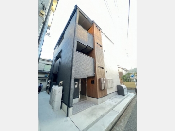 CRASTINE志茂(クラスティーネ　シモ)