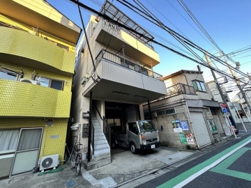 メゾンワカツキ