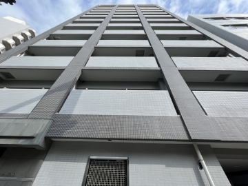 エルエースイート上野