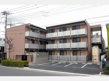 レオパレステリオス