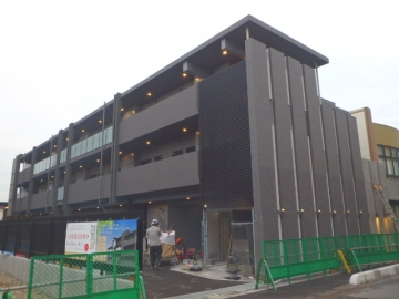 ＡＲＴ　ＲＥＳＩＤＥＮＣＥ　ＫＡＷＡＧＵＣＨＩ