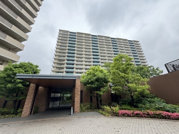 ザ・ガーデンズ東京王子　A棟