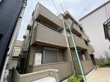 アンジュール坂下