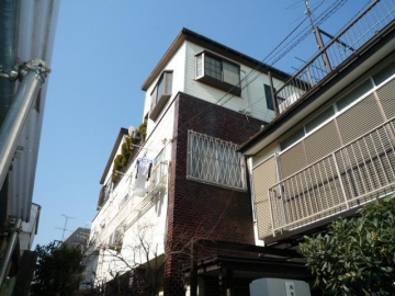 ブラウンハウス