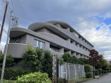 持田レジデンス 