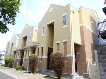 ヴィレッジフィールド彩