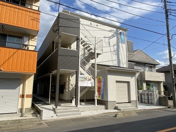 ヴィラキャリーヌ