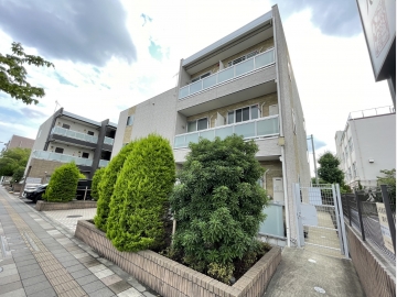 リブリ・アージュドール