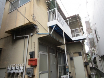 ハウスシックス