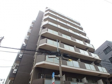 グランヴァン王子駅前