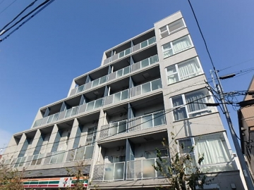 VIA　LATTEA志村