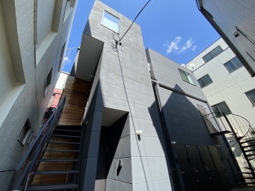 GRANDE MAISON SUGAMO