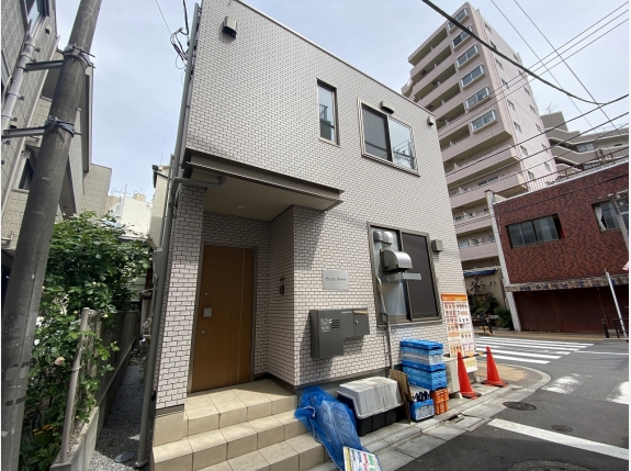 ラコンテ志村　