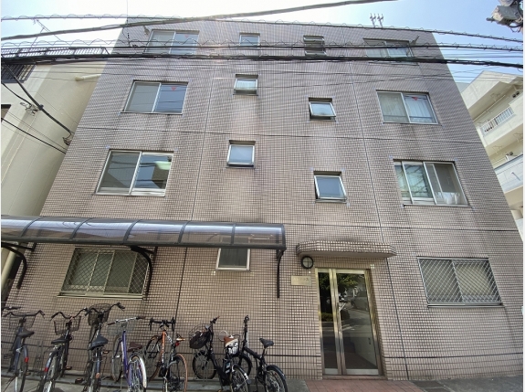 AKテラス