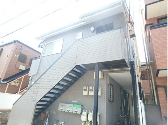 フラット８２８