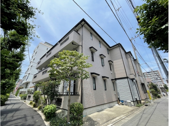 ラ・メゾン・トロワ