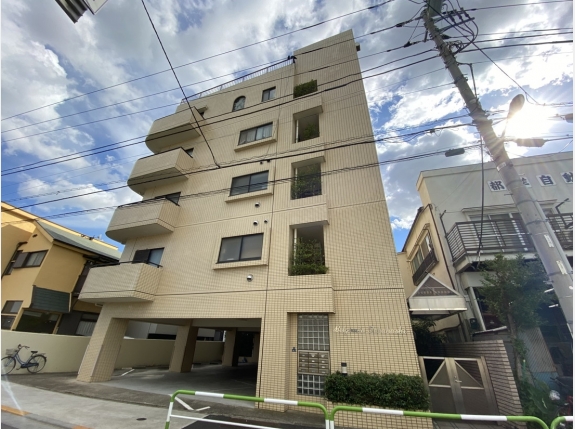 BEL GRAVIA TAKAHASHI