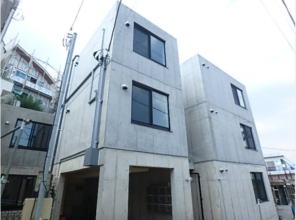 外観 MidCUBE中台