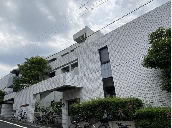 前野町ガーデンハウス