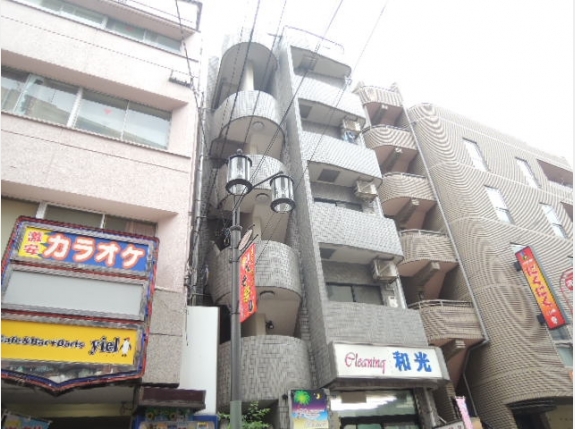 ウエムラビル
