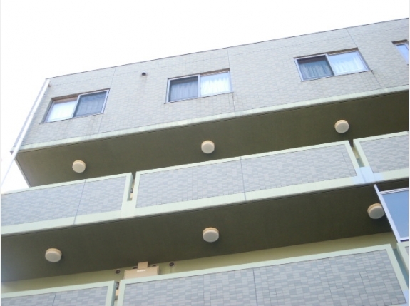 アンプルール ベトン 川口