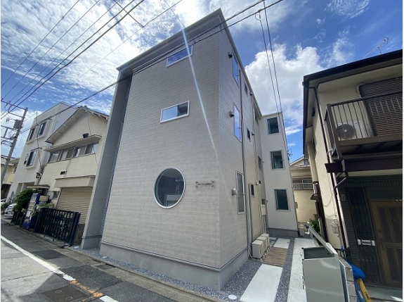 アルクトス志村坂上