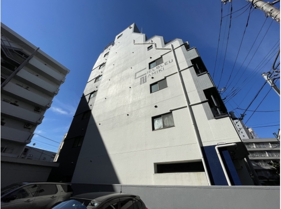 Ｃｉｅｌ　Ｂｌｅｕ並木