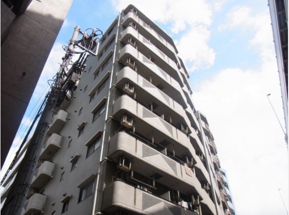 リヴァージュコート