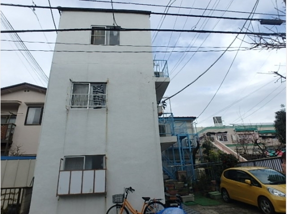 山岸マンションB