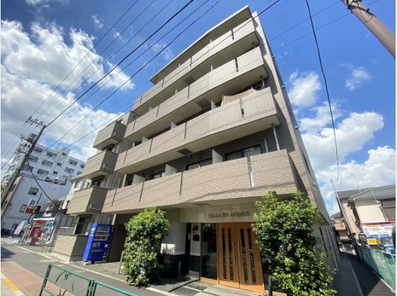 ティアラ目白ＡＶＥＮＵＥ