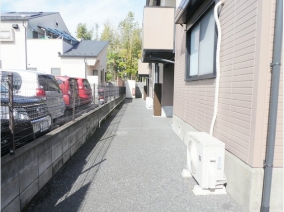 ナチュラルハウスＡ