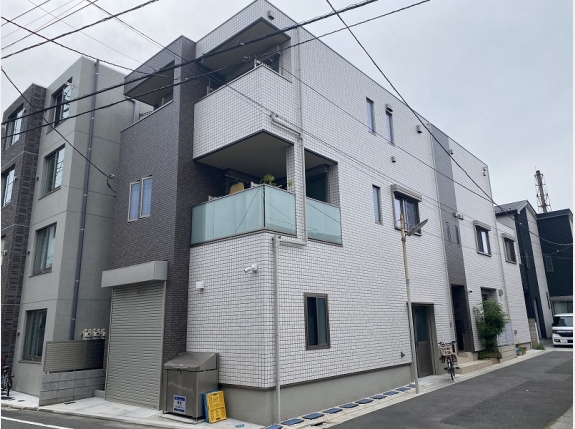 ＧＲＡＣＥ　ＧＡＲＤＥＮ