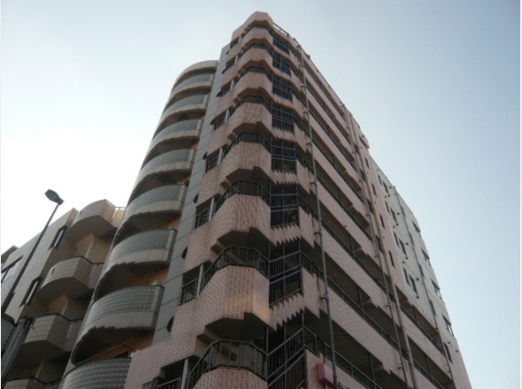 ドルフ板橋