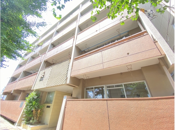 英第一マンション