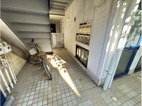 アバンティ