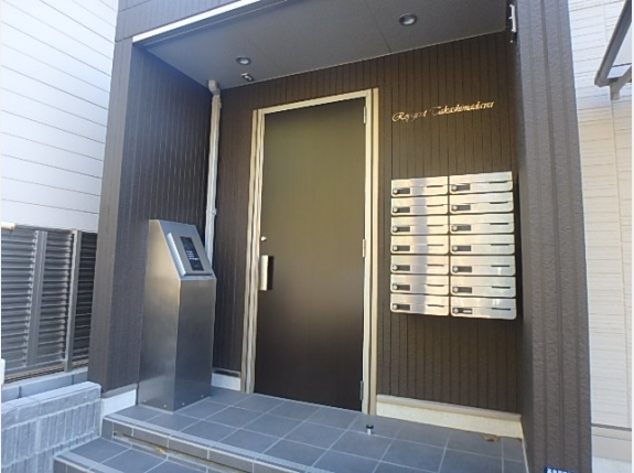 ロイジェント高島平