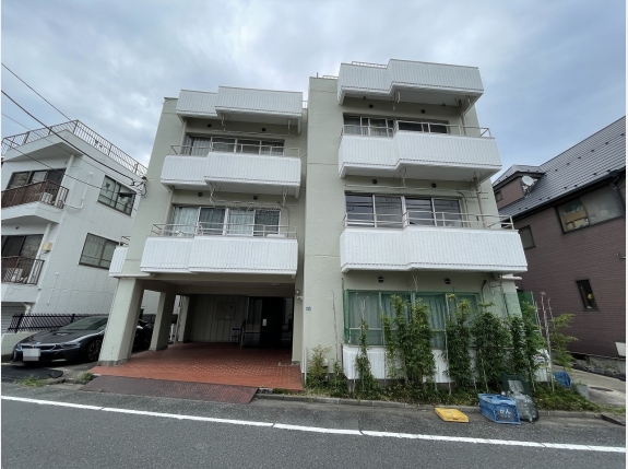 MAISON USUI