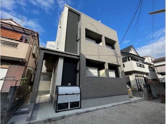 メゾン・アンソレイエ