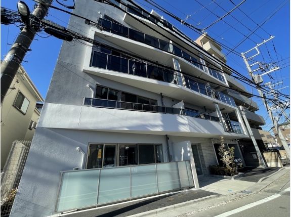 ルミーク本町イースト