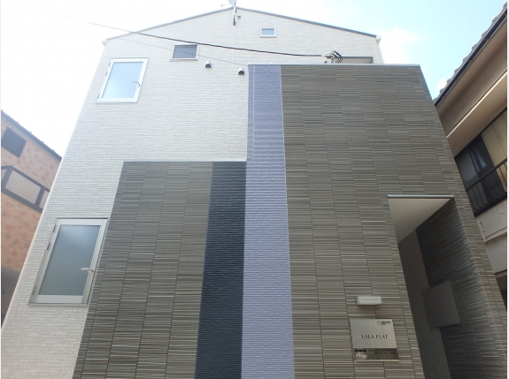 ＬＡＬＡ　ＦＬＡＴ